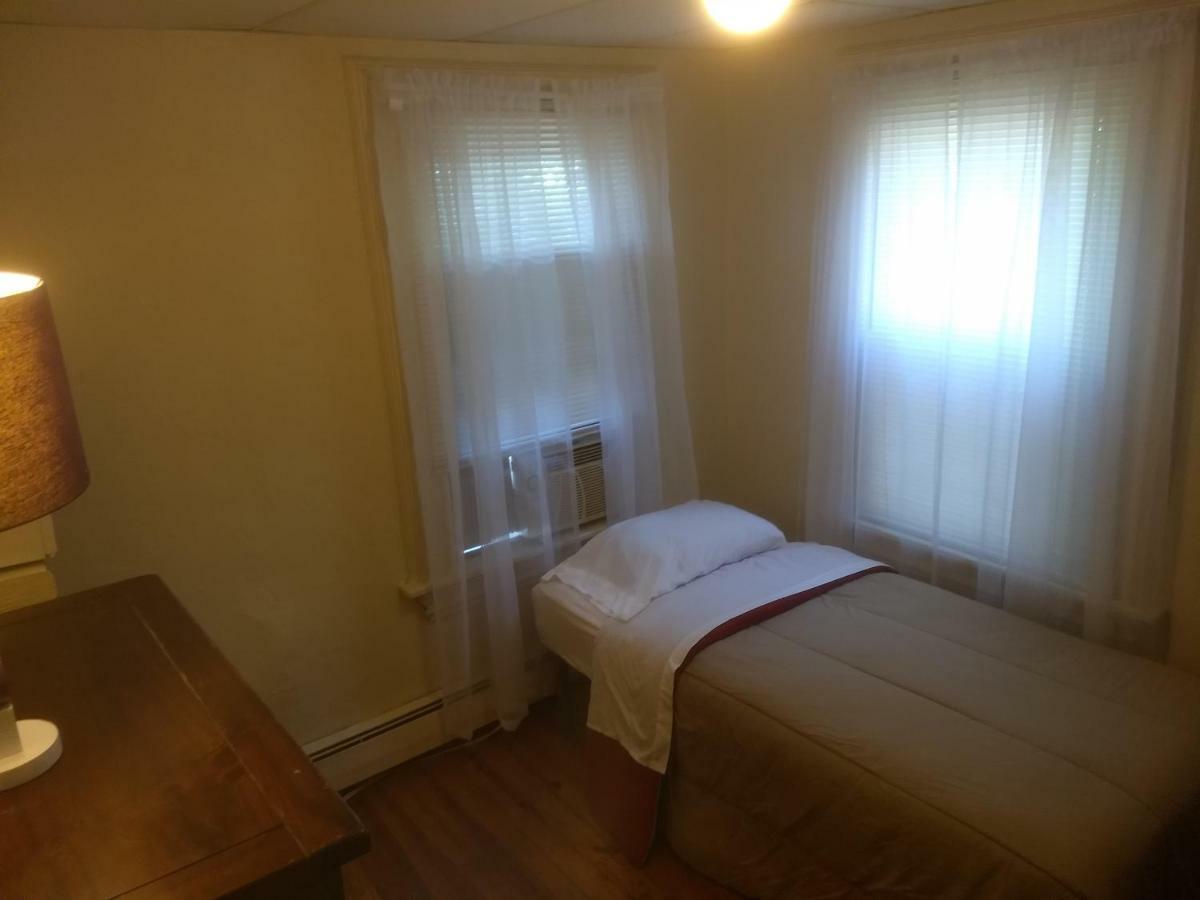 Cappuccio Hotel Keansburg 외부 사진