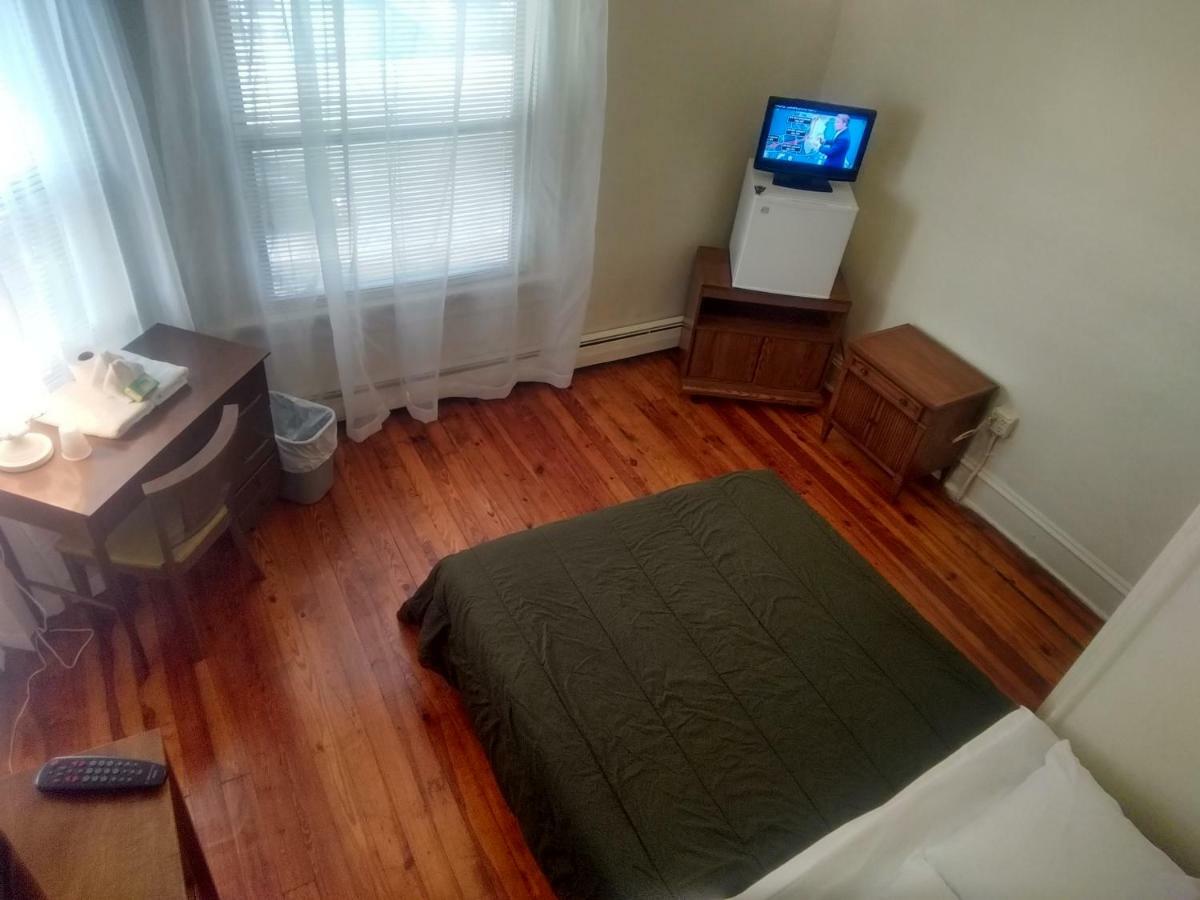 Cappuccio Hotel Keansburg 외부 사진